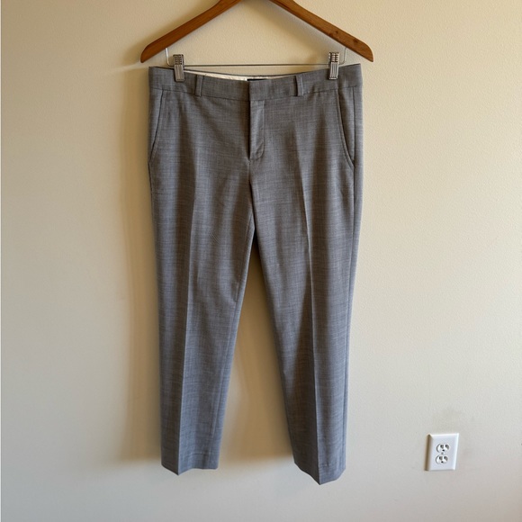 Size 4 Gray Banana Republic Slacks - Picture 16 of 17